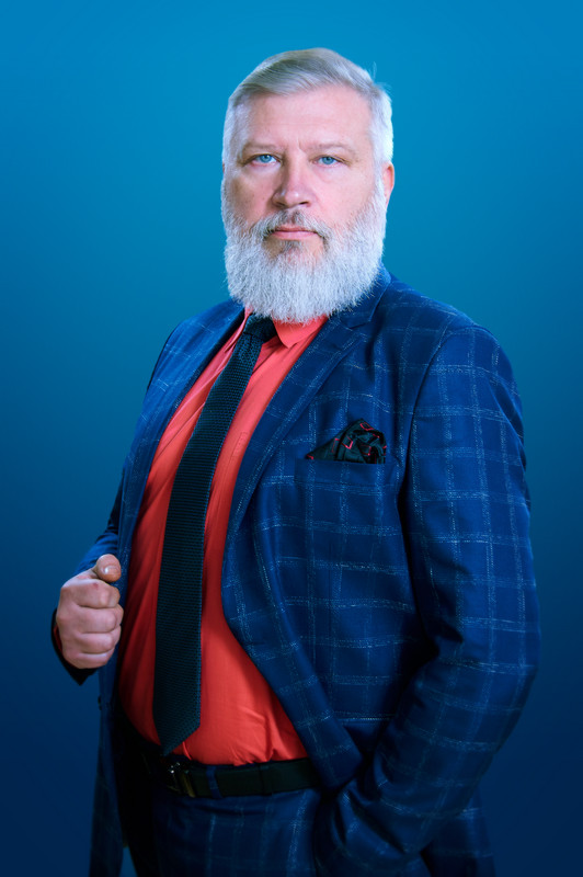 Жучков Владимир Алексеевич.
