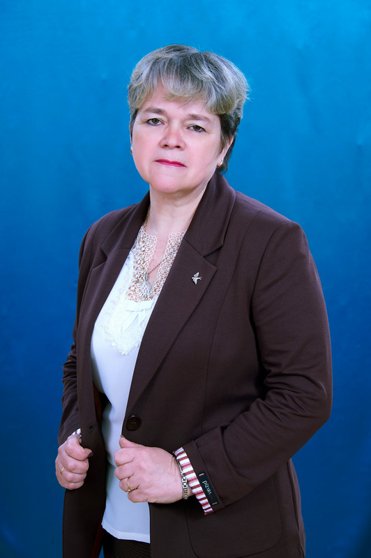 Съедина Марина Леонидовна.